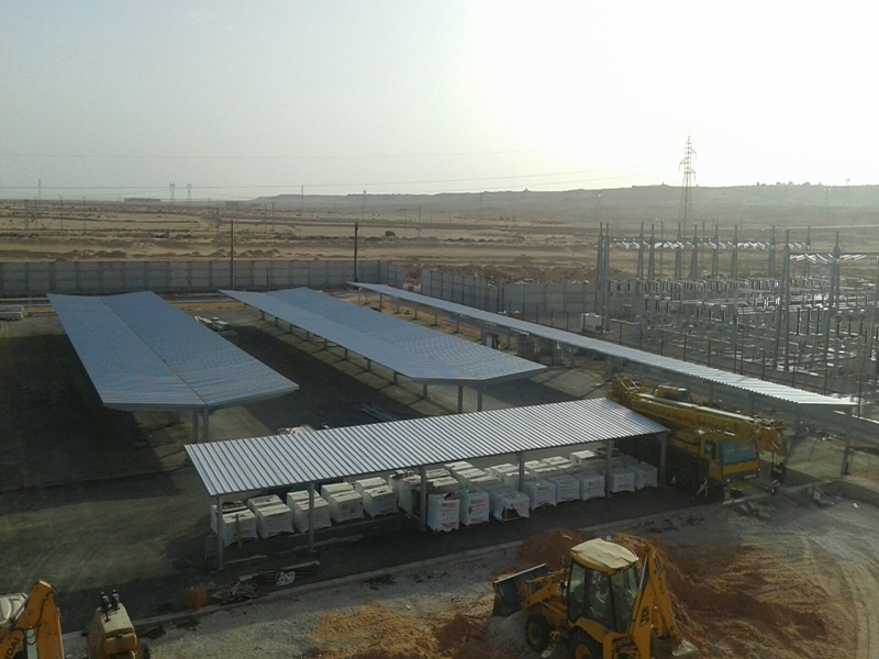 Carports in Algeria for the tramway parking station at Ourgla