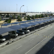 Parking particulier à l'aéroport de Malaga