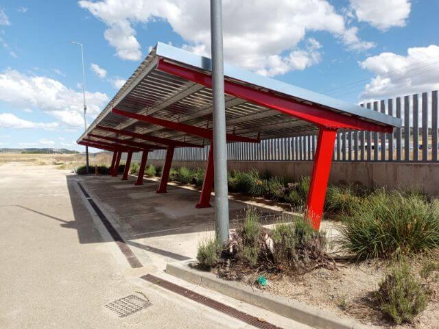 Marquesinas de aparcamiento fotovoltaicas