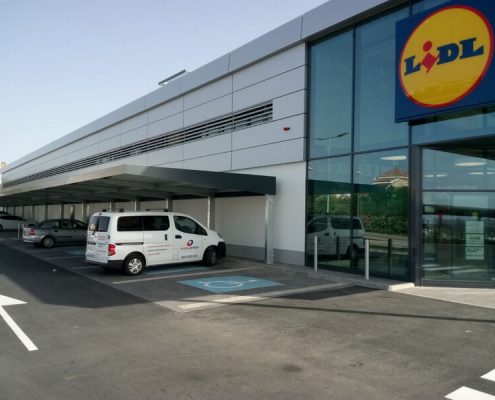 Marquesinas de aparcamiento con Alucobond para Lidl 17