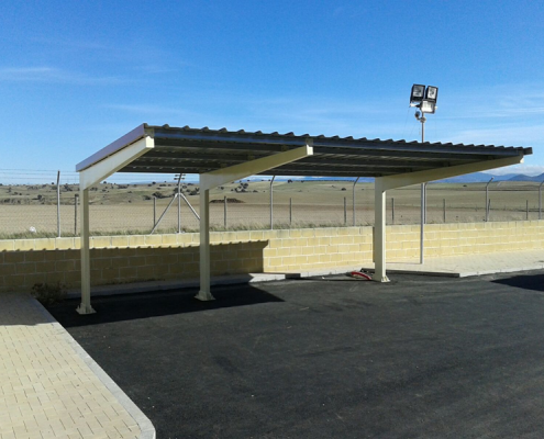 Carports métalliques pour parking à Ségovie