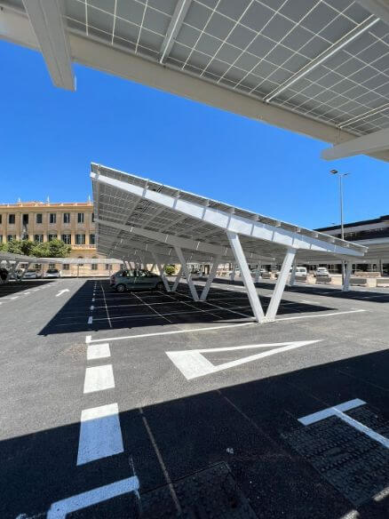 Marquesinas de aparcamiento fotovoltaicas