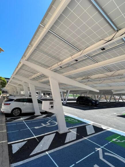 Marquesinas de aparcamiento fotovoltaicas