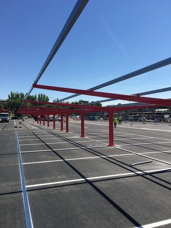 abris voiture metalliques avec une couverture en tole pour l aeroport de madrid 4