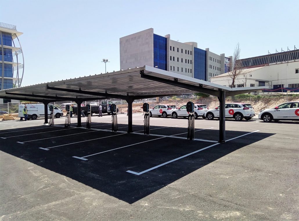 PARKING PARA CARGA DE COCHES ELÉCTRICOS