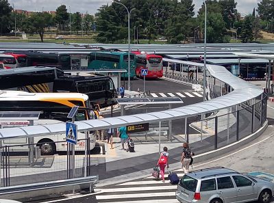 pasillo peatonal